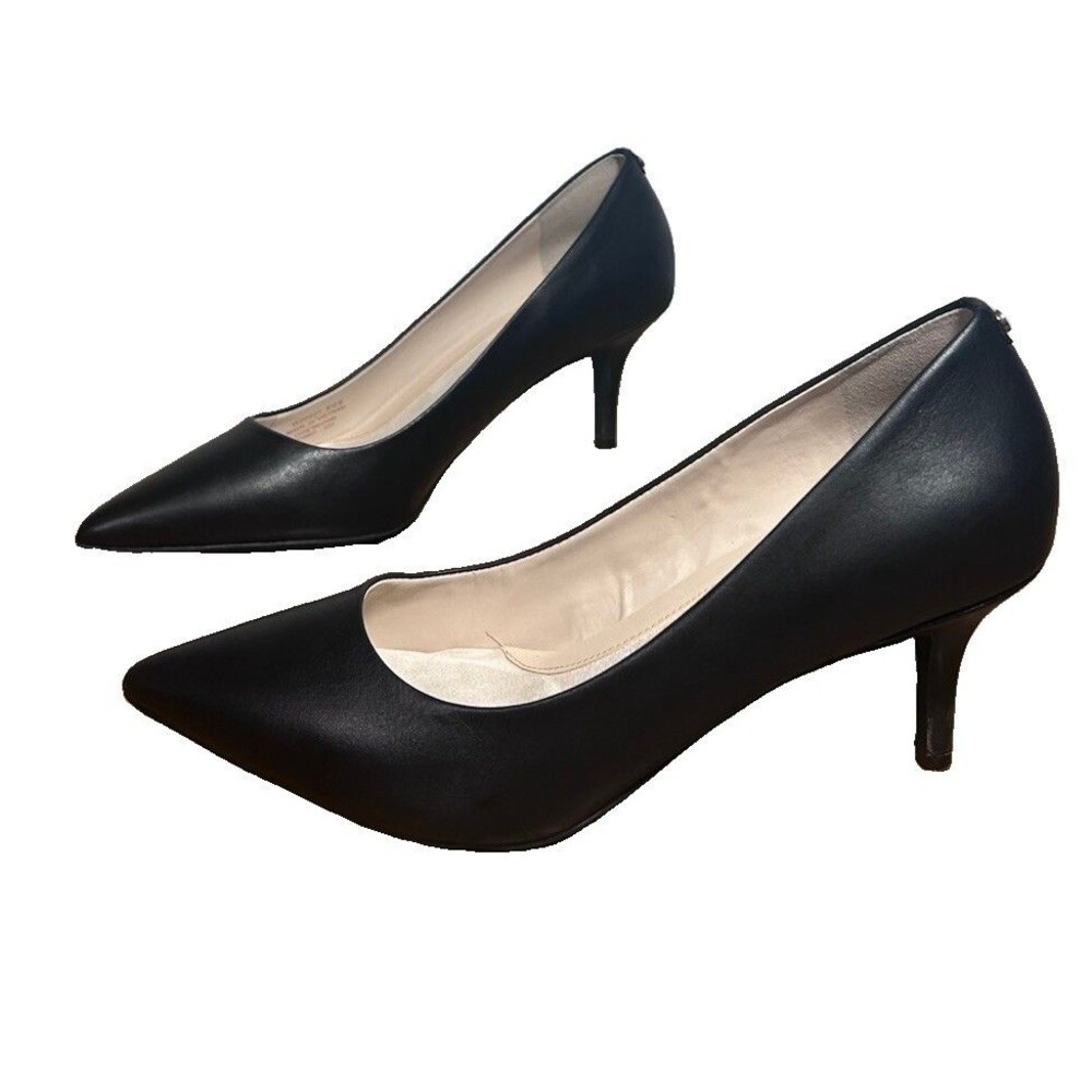 Cole Haan Black Leather Kitten Heel Pump Classic Chic Fall Work Preppy Sz 8.5 B